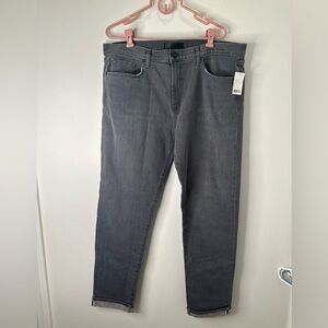 NWT J.Brand Grey Jeans Tyler Taper size 40